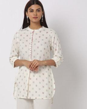 Geometric Print Tunic with Concealed Placket