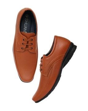 round-toe-lace-fastening-derbys-shoes
