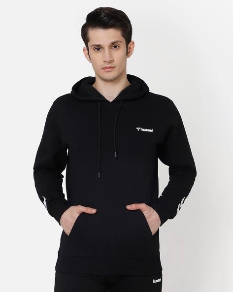 hoodie-with-kangaroo-pockets