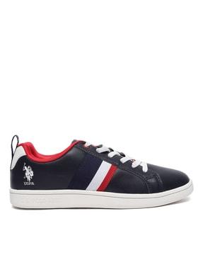 low-top-lace-up-sneakers