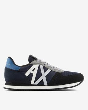 low-top-lace-up-sneakers-with-contrasting-logo-inserts
