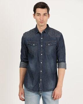 lightly-washed-shirt-with-spread-collar