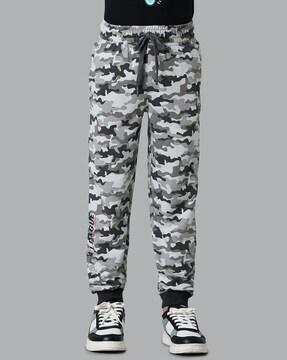 Camouflage Print Slim Fit Joggers