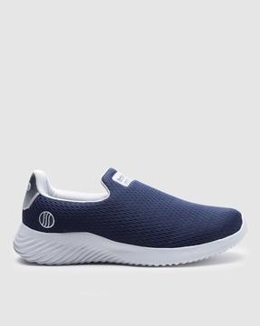 low-top-slip-on-running-shoes