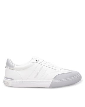 Low-Tops Lace-Up Sneakers