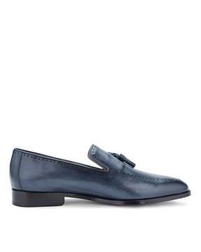 Loafers with Tassels
