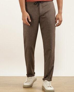 men-track-pants-with-elasticated-drawstring-waist