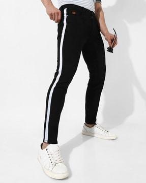Relaxed Fit Jeans with Contrast Stripes