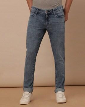 slim-jeans-with-5-pocket-styling