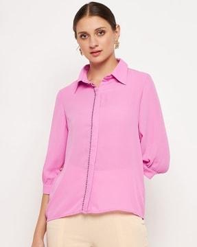 Spared-Collar Shirt with Cuffed Sleeves