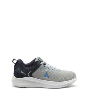 Lightweight Lace-Up Sports Shoes