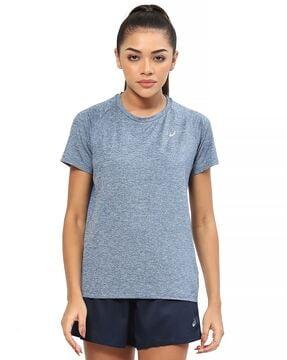 round-neck-top-with-short-sleeves