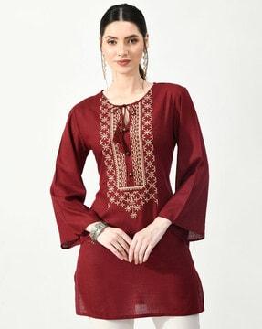 Embroidery Round-Neck Tunic
