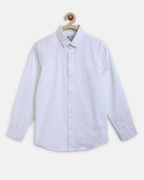 Spread-Collar Shirt with Button-Down