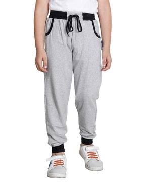 high-rise-joggers-with-elasticated-drawstring-waist