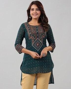 Embroidered Yoke High-Low Tunic