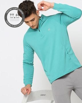 high-neck-sweatshirt-with-raglan-sleeves