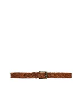 men-leather-belt-with-buckle-closure