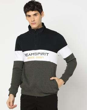 regular-fit-high-neck-sweatshirt