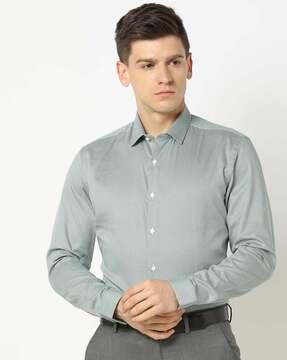 men-geometric-print-slim-fit-shirt