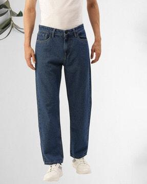 men-lightly-washed-relaxed-jeans