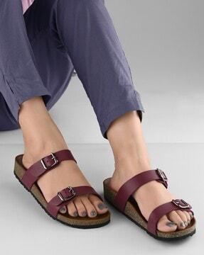 women-dual-strap-flat-sandals