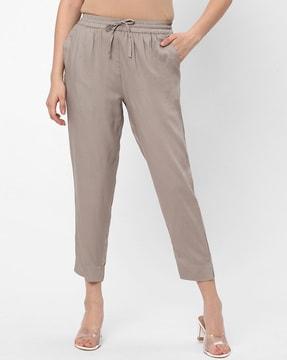 women-pants-with-insert-pockets-&-drawstring-waist