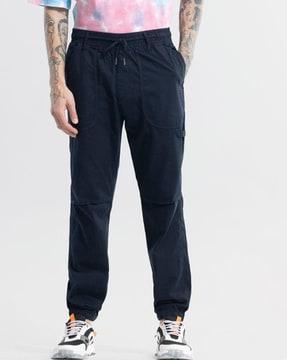 relaxed-fit-cargo-pants-with-insert-pockets