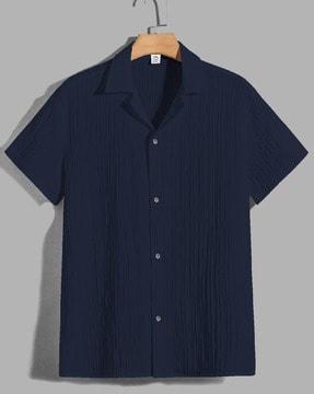 men-textured-loose-fit-shirt