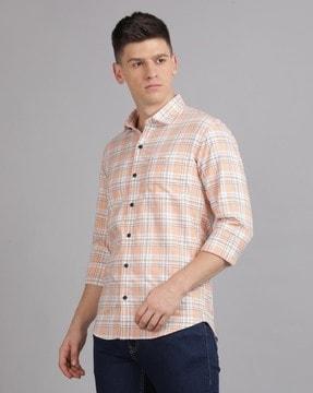 men-checked-regular-fit-shirt-with-patch-pocket