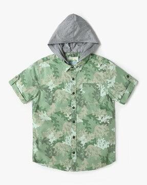 boys-printed-slim-fit-detachable-hooded-shirt