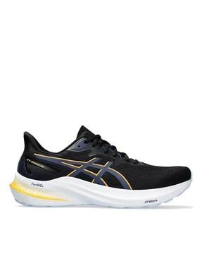gt-2000-12-low-top-lace-up-running-shoes