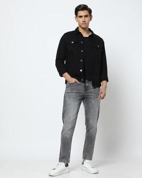 men-heavily-washed-carrot-fit-jeans