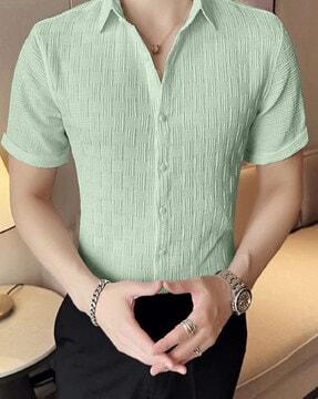 Men Regular Fit Shirt with Spread Collar
