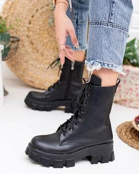 women-ankle-length-boots-with-zipper-closure