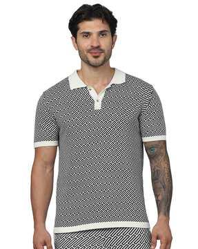 Men Geometric Print Regular Fit Polo T-Shirt