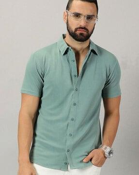 men-regular-fit-spread-collar-shirt