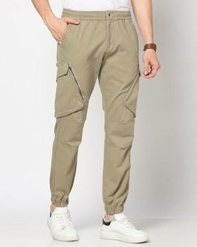 men-relaxed-fit-cargo-joggers