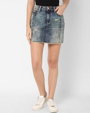 washed-distressed-slim-fit-pencil-skirt