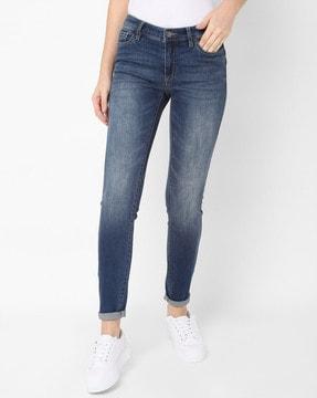 washed-skinny-jeans