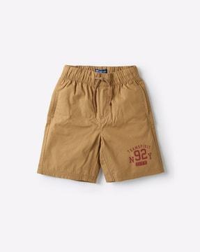 mid-rise-bermuda-shorts-with-insert-pockets