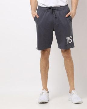 core-drawstring-shorts-with-side-pockets