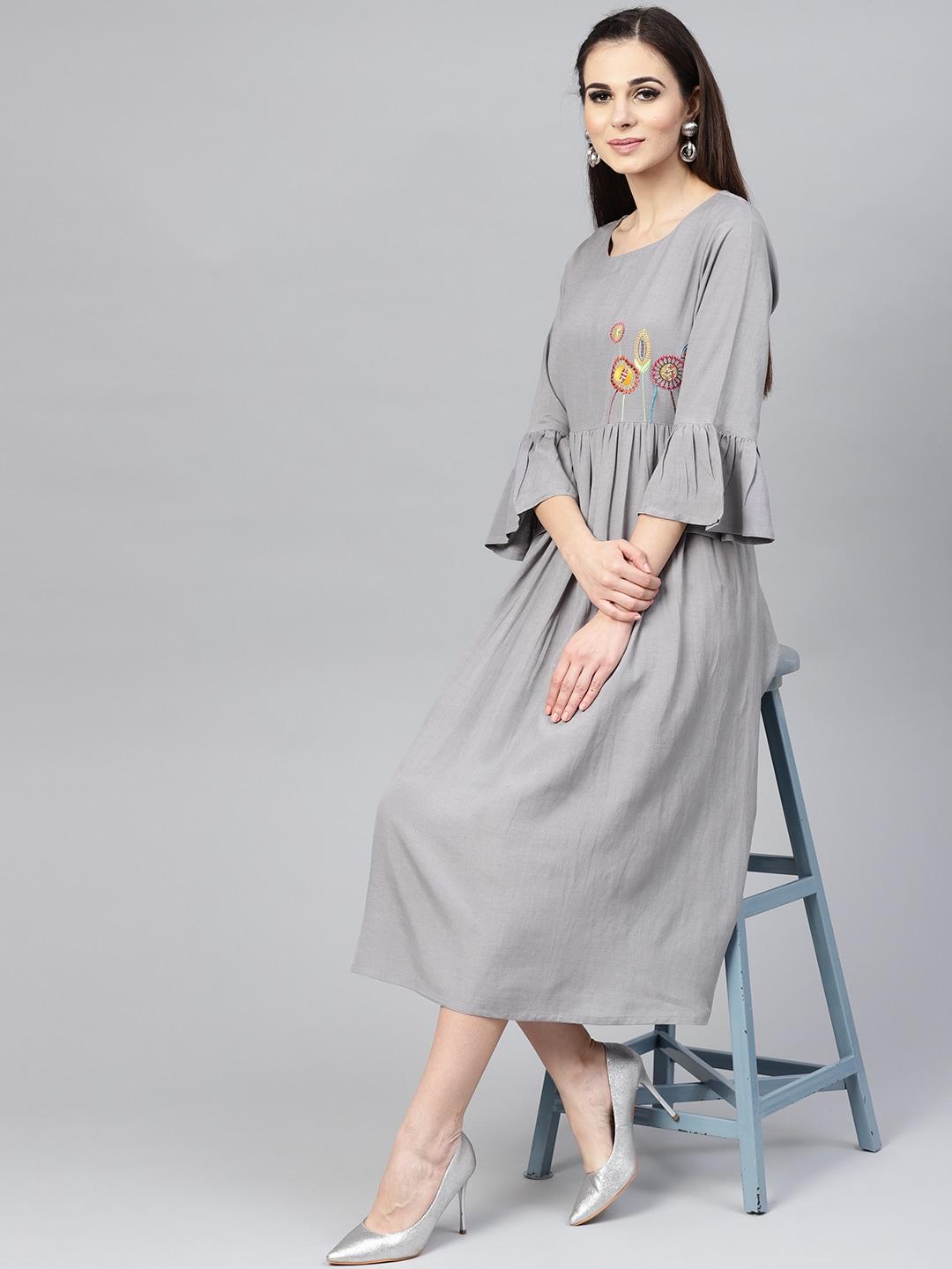 varanga-women-grey-solid-fit-and-flare-dress