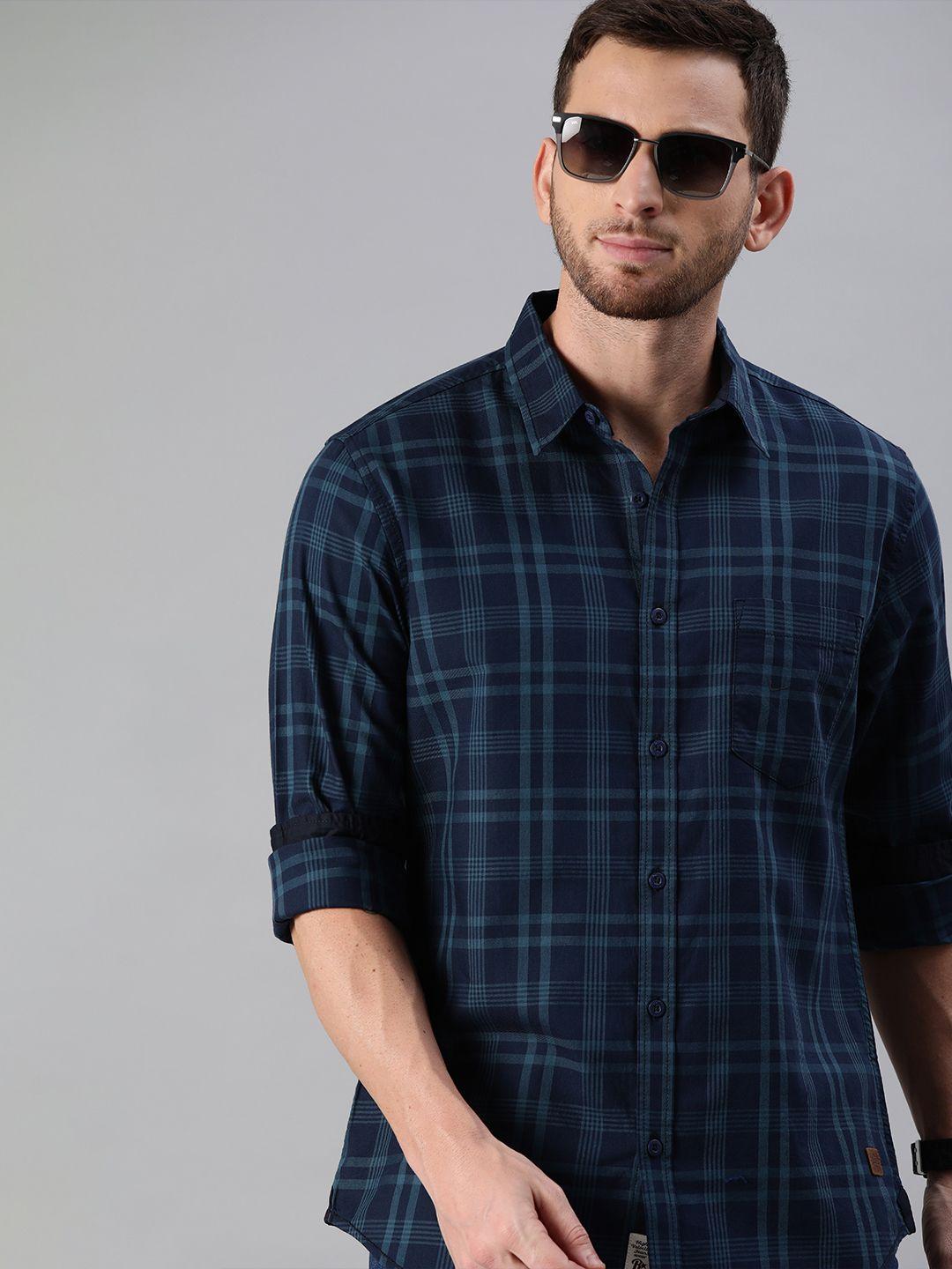 roadster-men-navy-blue-checked-pure-cotton-sustainable-casual-shirt