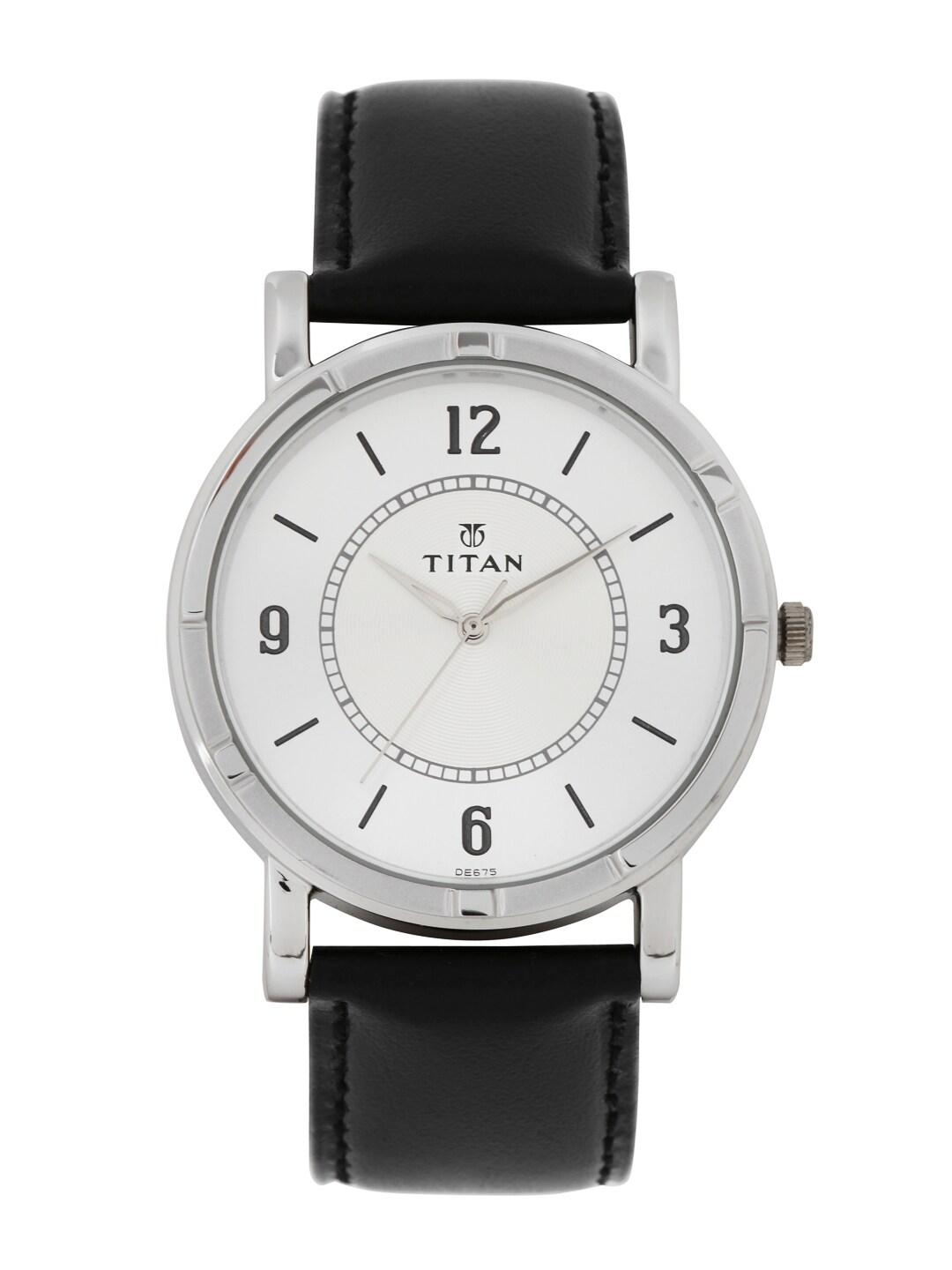 Titan Men Silver-Toned Dial Watch 1639SL03