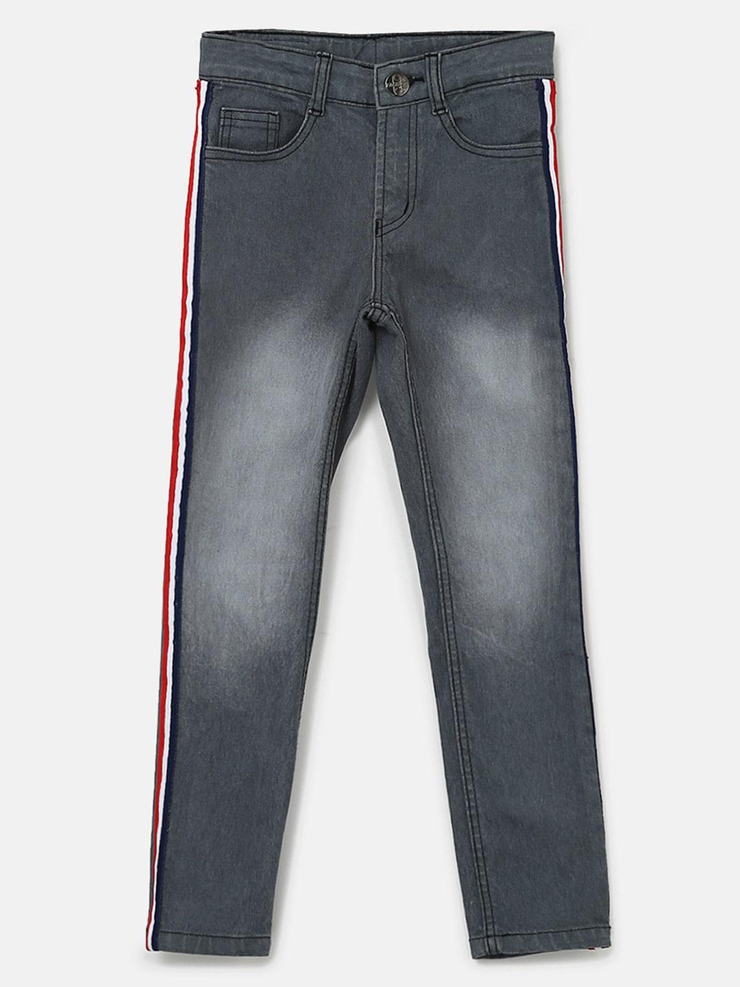 urbano-juniors-boys-grey-slim-fit-mid-rise-clean-look-stretchable-jeans-with-side-stripes