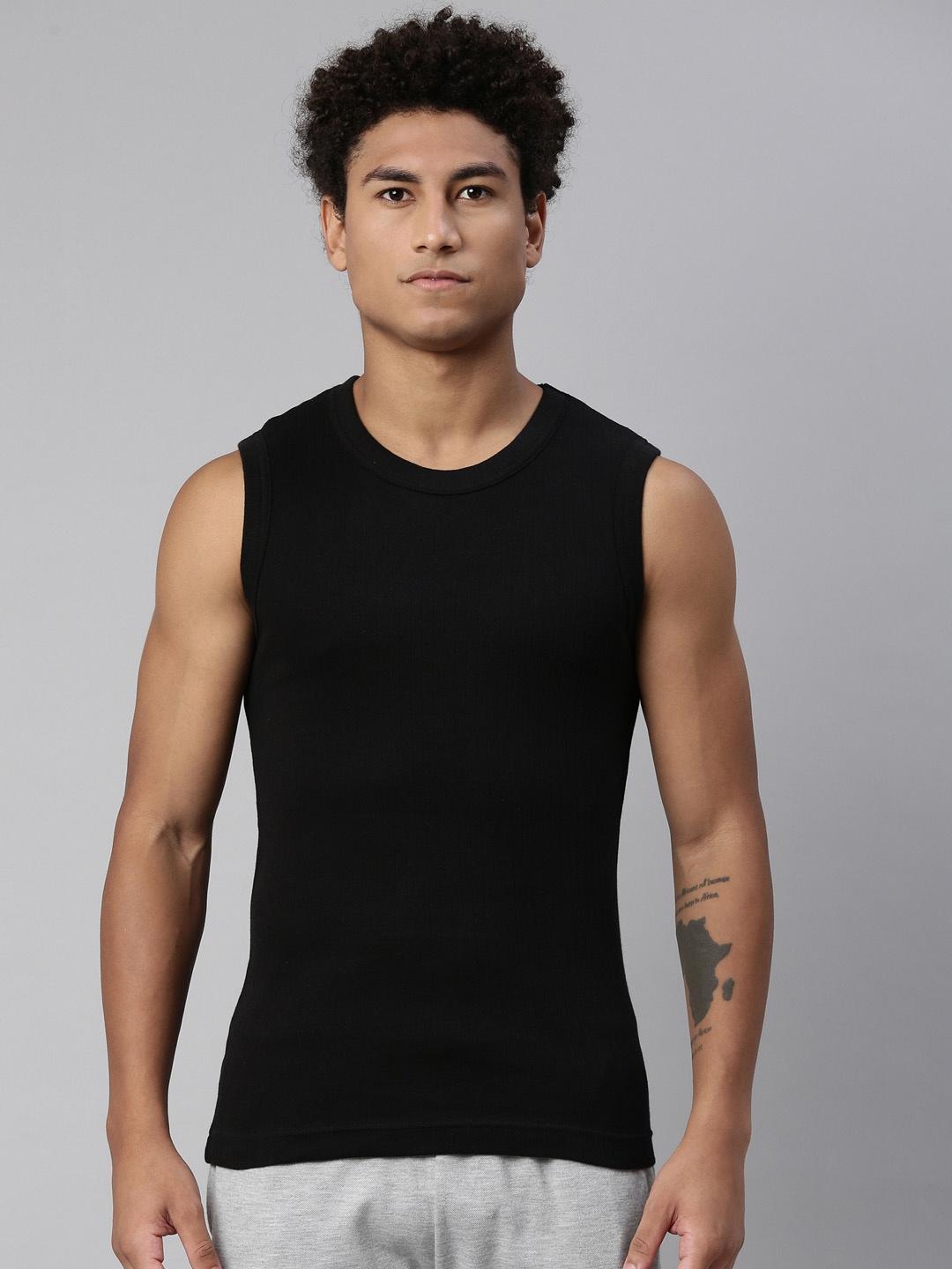 levis-men-smartskin-technology-cotton-gym-vests-with-tag-free-comfort-014