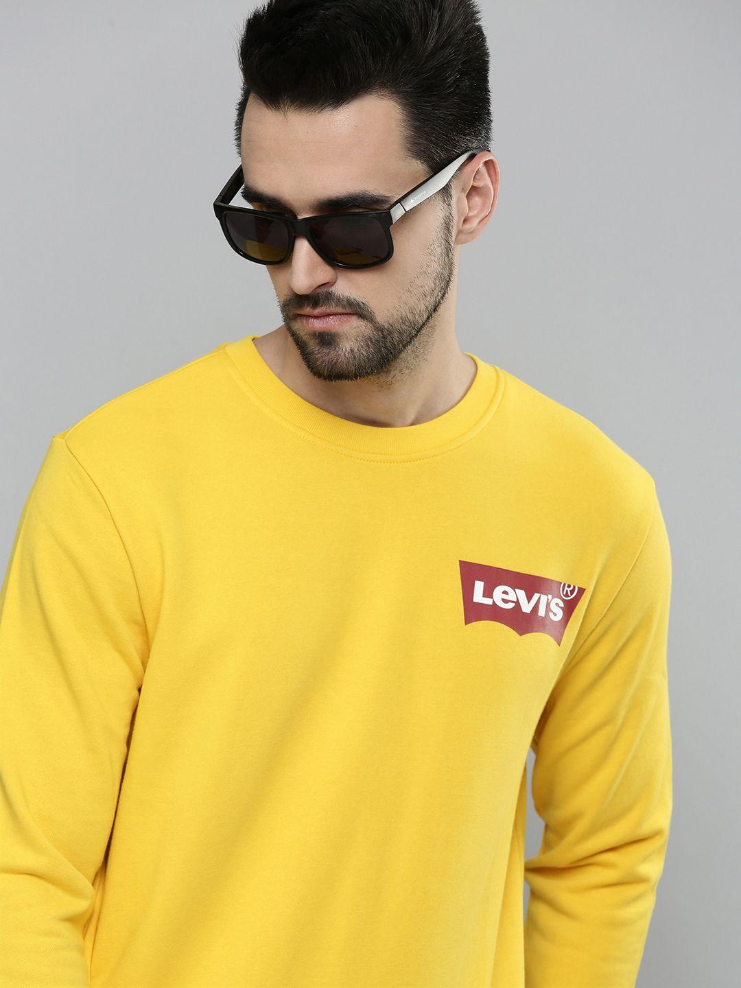 levis-men-yellow-printed-sweatshirt
