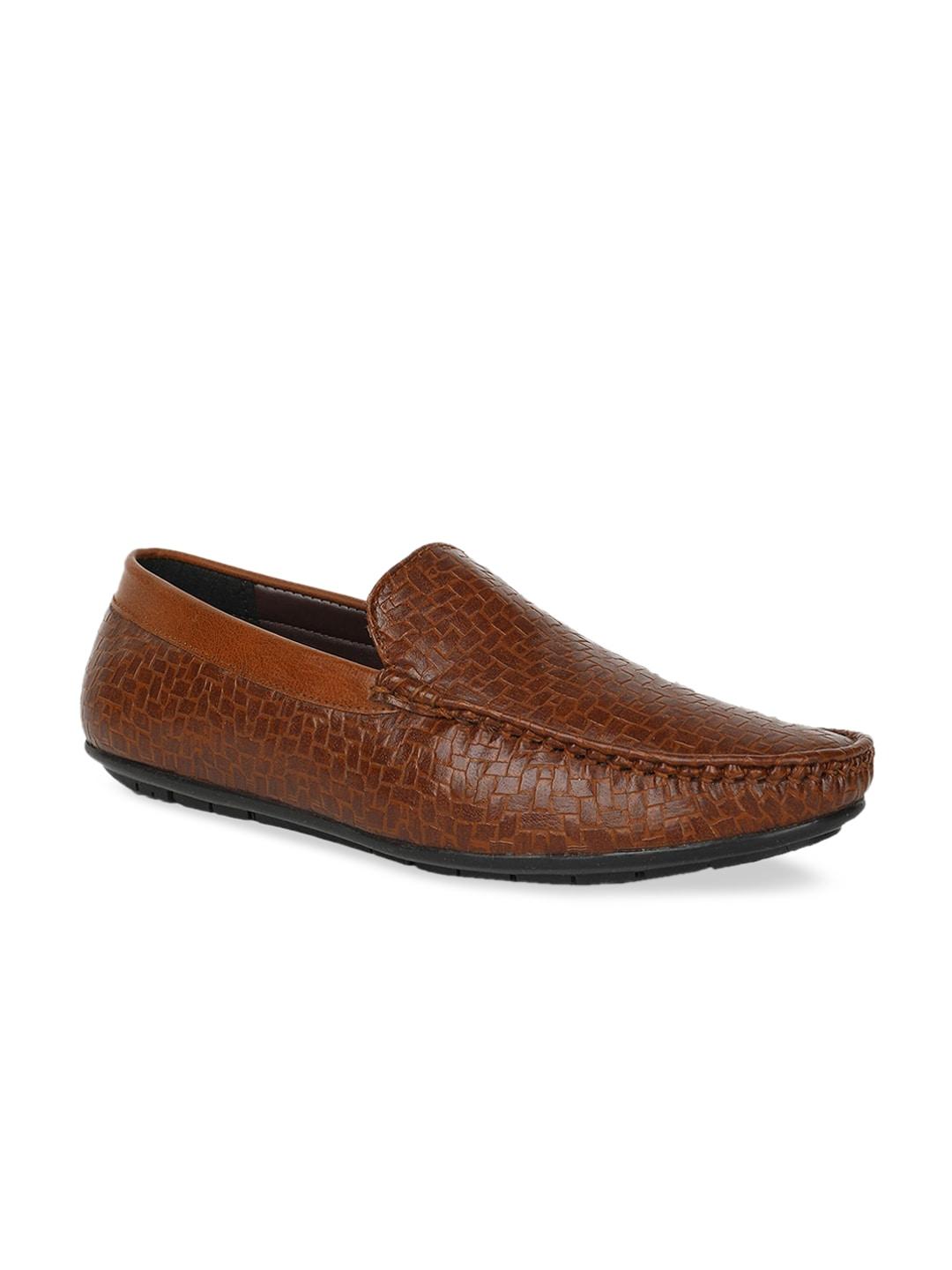 Khadims Men Brown Woven Design Loafers