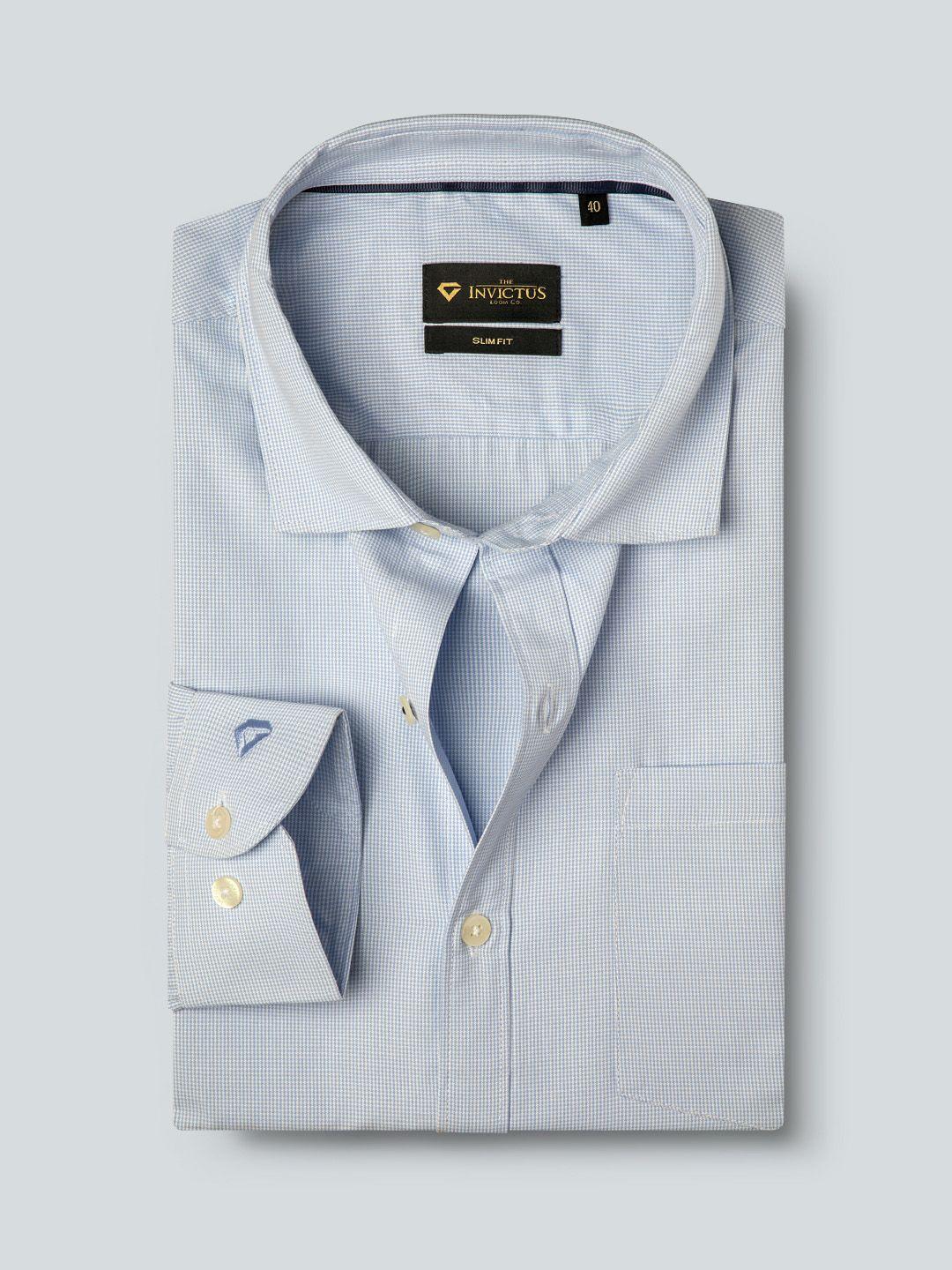 INVICTUS Men Easy Care Blue & White  Checked Formal Shirt
